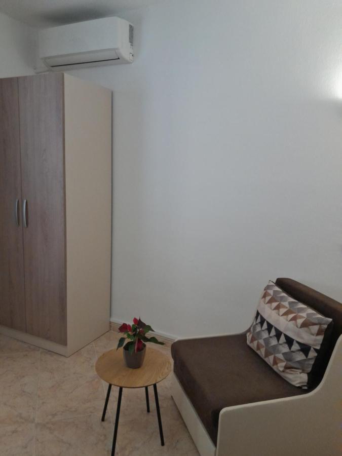 Отель Moni 85 Family House Созополь Экстерьер фото