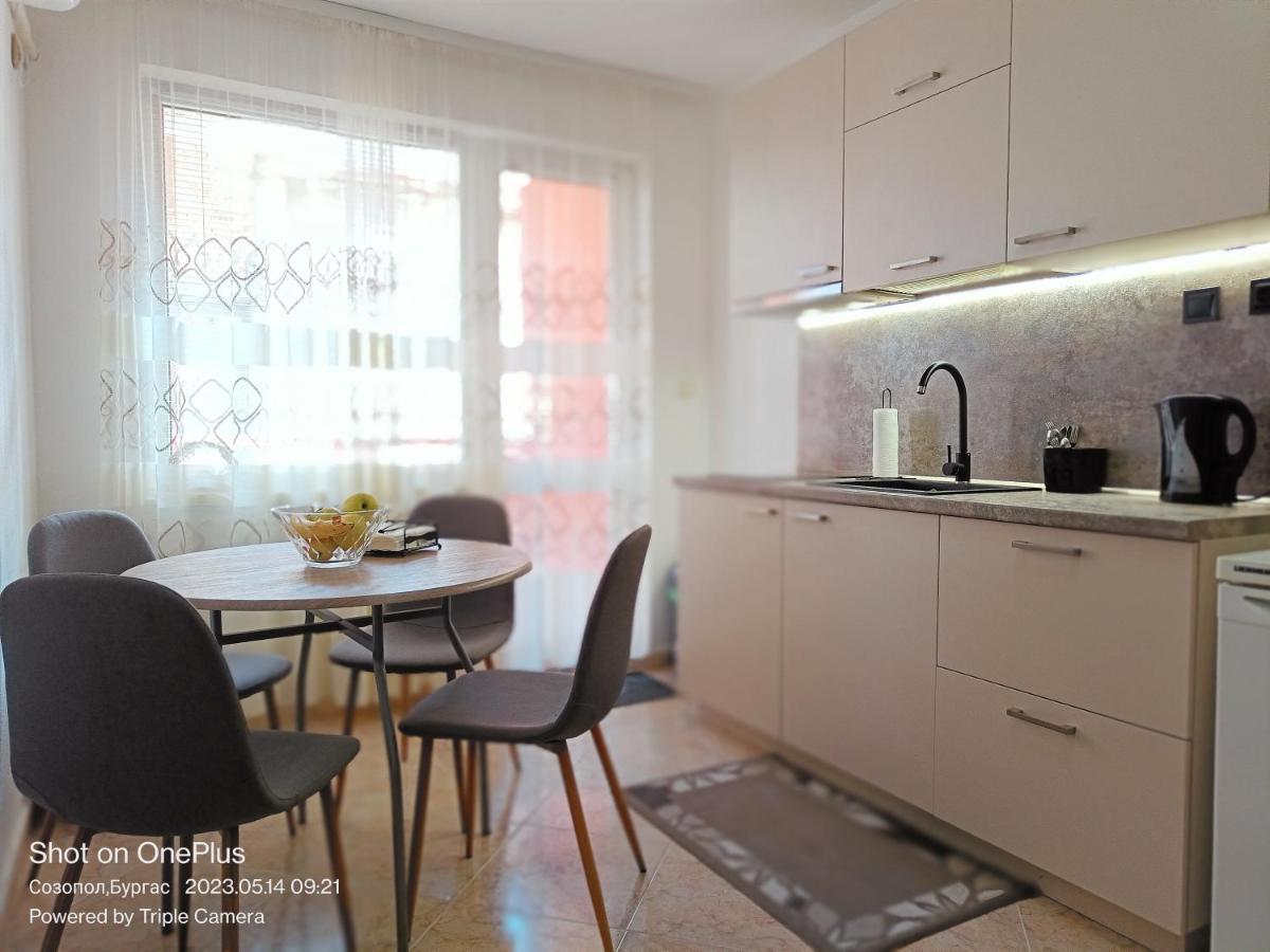 Отель Moni 85 Family House Созополь Экстерьер фото