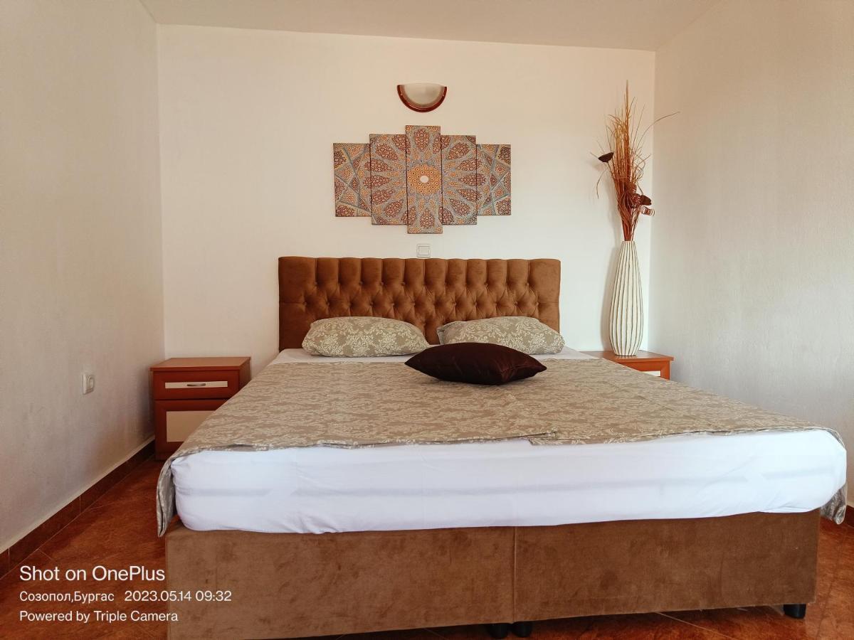 Отель Moni 85 Family House Созополь Экстерьер фото